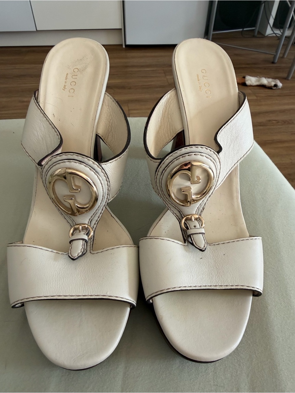 Gucci Cream Leather Open-Toe Heeled Slides with Gold GG Accent